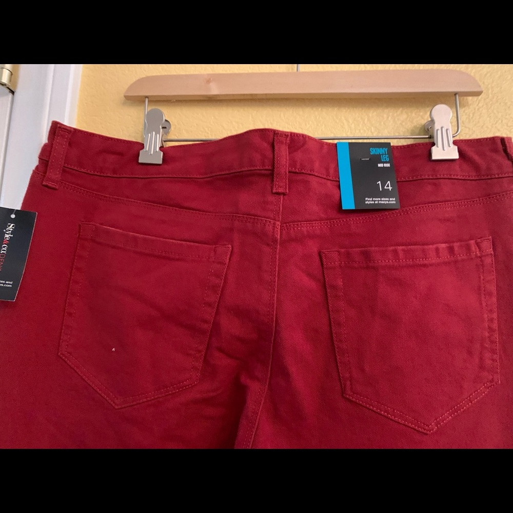 Jeans - Picture 4 of 4